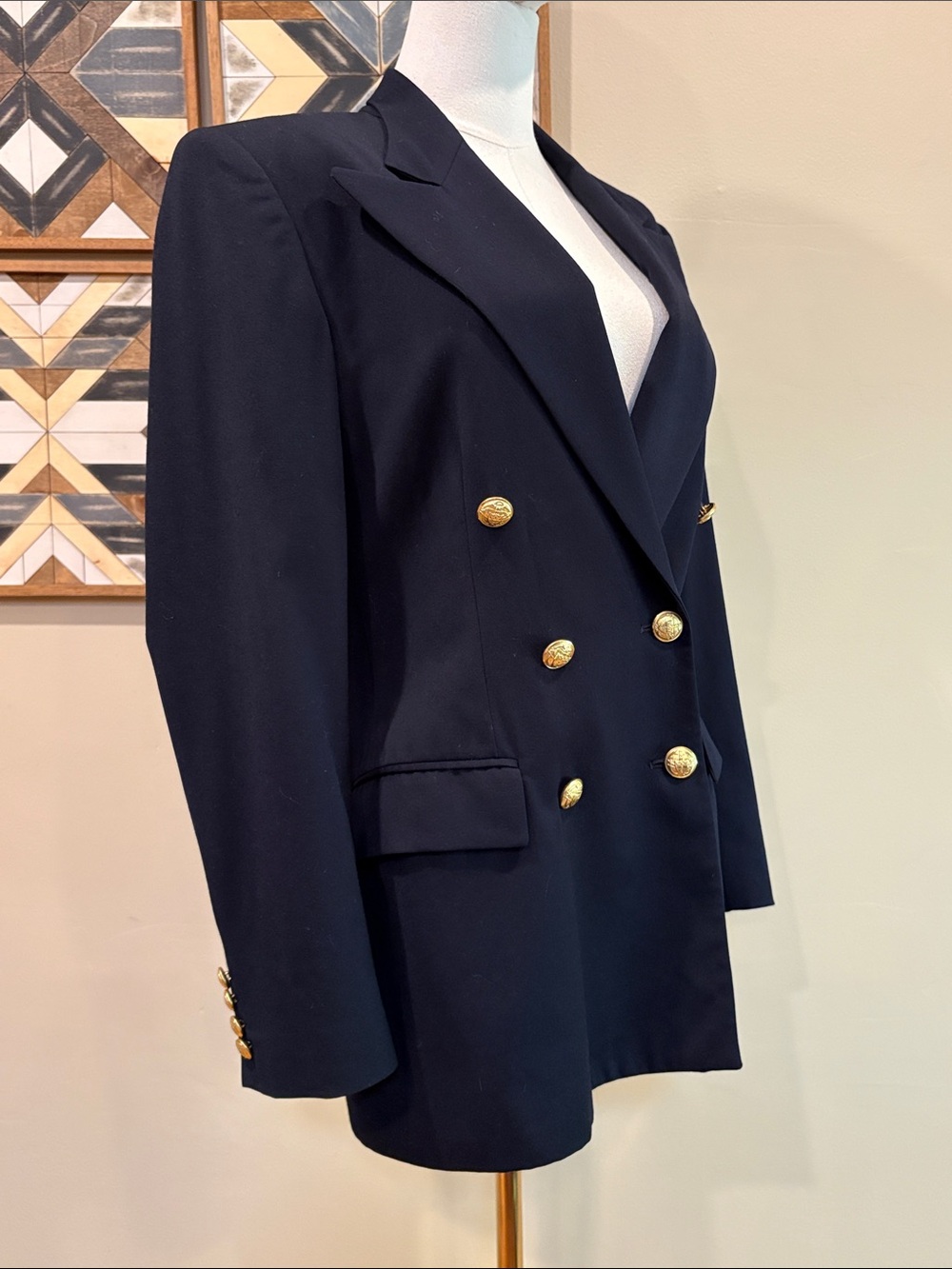 Vintage RALPH Ralph Lauren Navy Double-Breasted Blazer with Gold Buttons size 6 - Picture 5 of 15